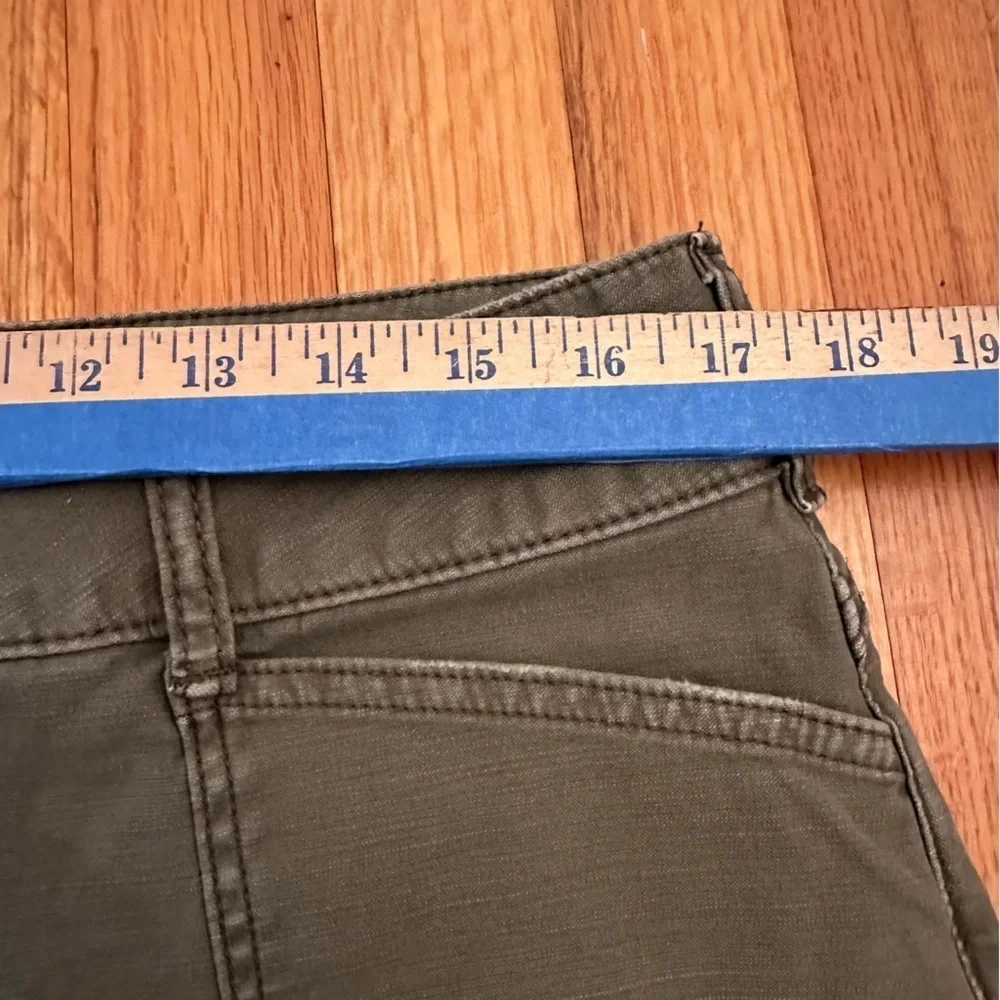 PILCRO‎ The Wanderer Low Rise Shorts 32 Army Green Cut Off Hem (z) - Picture 8 of 13